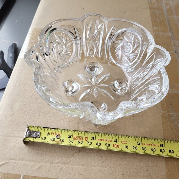 Vintage Cut Crystal Footed Bowl with Etched Star and Pinwheel Design GUC "BIN B" - Picture 8 of 9